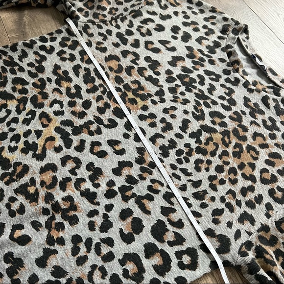 Zara Gray Leopard Mini Dress/Tunic - Picture 3 of 7